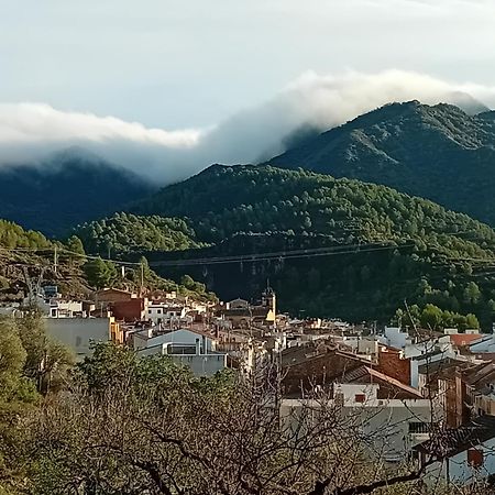 La Viajera Espadan Algimia de Almonacid 外观 照片